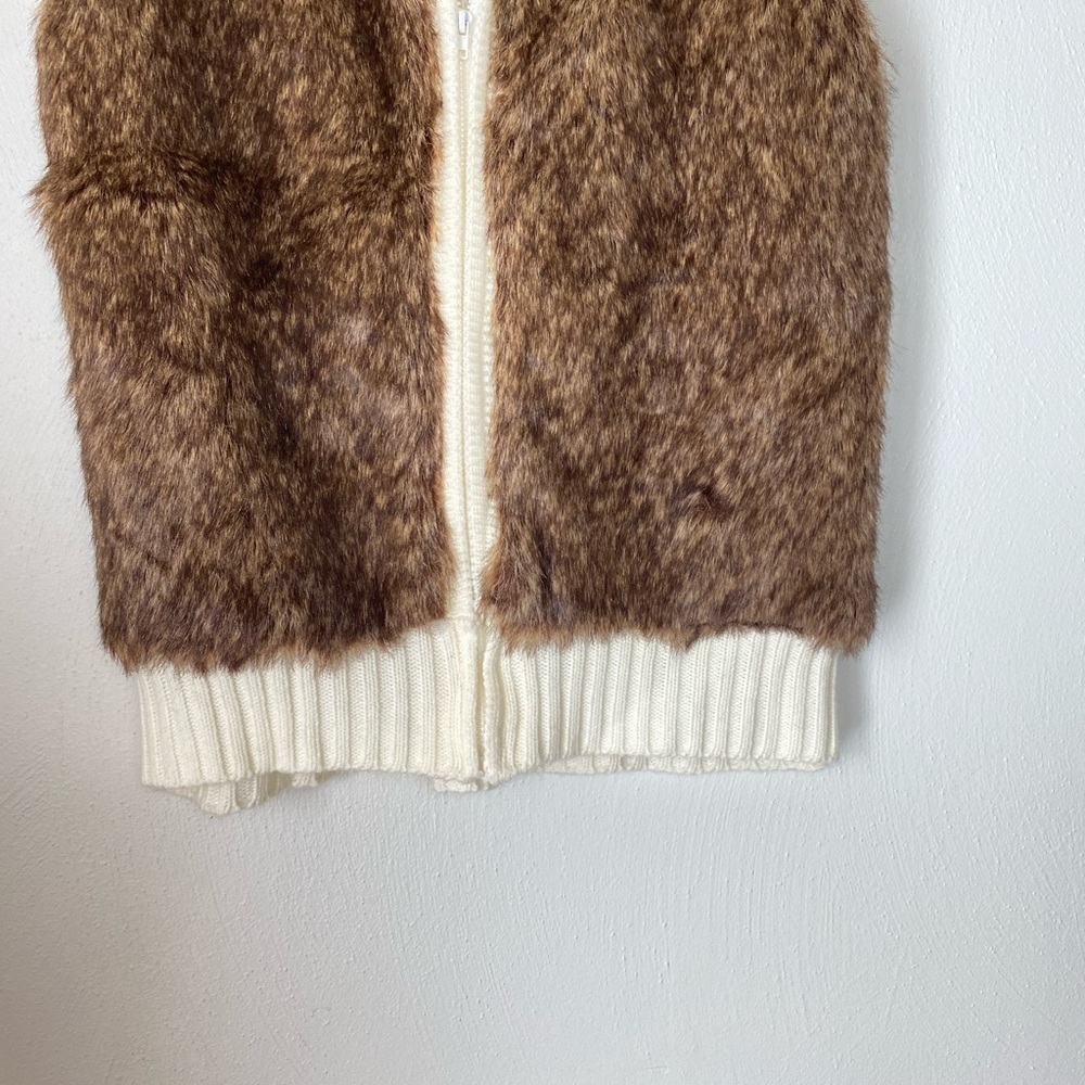 NWOT: Kim Rogers Petite Faux Fur Knit Vest. Brown/Ivory. Sz PS. - Picture 5 of 12
